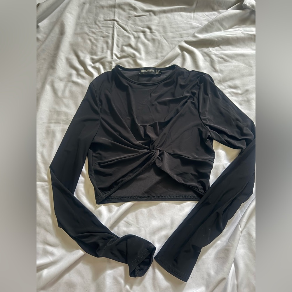 Pretty little thing black top long sleeve